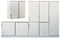 Modulares umfngliches  Schrankwandsystem. Sideboards, Flgeltrschrnke, Schiebetrschrnke, Jalousieschrnke, Karteischrnke